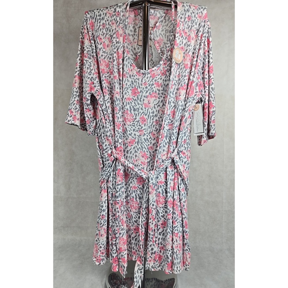 Marilyn‎ Monroe Womens Size 1X Pajama 2 pc Set Chemise Gown and Robe Cheetah NWT